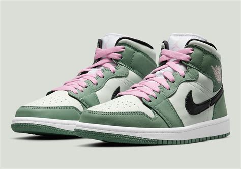 nike air jordans geel|jordan 1 mid dutch green shoes.